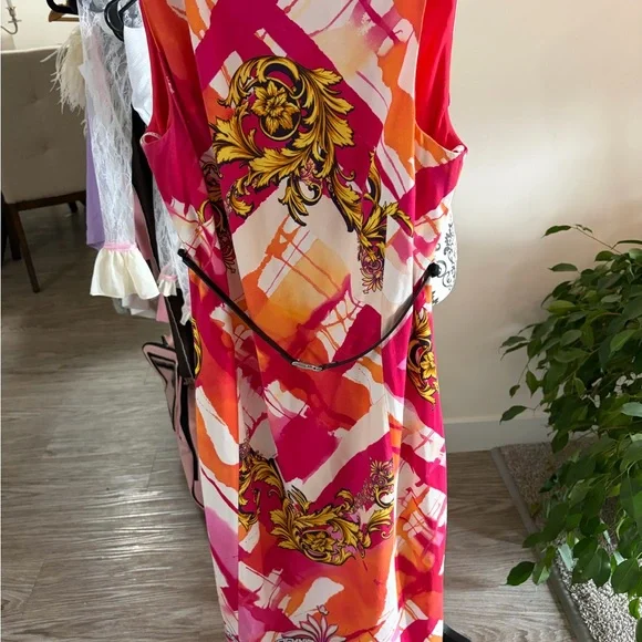 VERSACE - “AUTHENTIC” Red and Orange Patterned Midi Dress - Picture 2 of 8